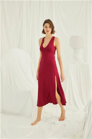 Monamise Kadın Kırmızı Göğüs ve Sırt Dekoteli Brode Dantelli Yırtmaçlı Gecelik 18482