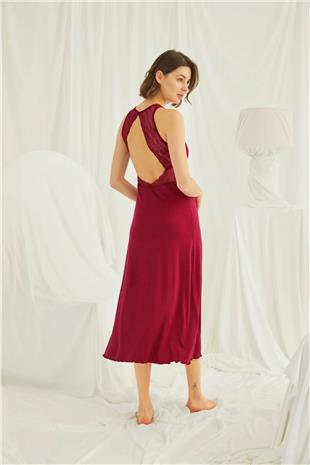 Monamise Kadın Kırmızı Göğüs ve Sırt Dekoteli Brode Dantelli Yırtmaçlı Gecelik 18482