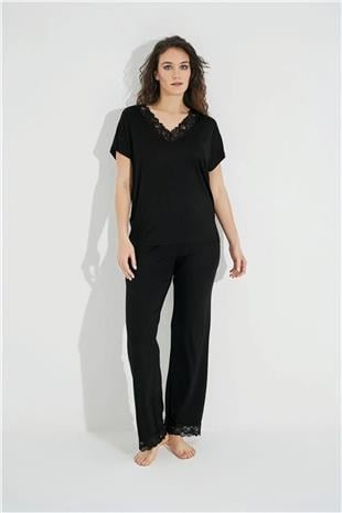 Monamise Kadın Siyah Dantelli V Yakalı Kısa Kol Pijama Takımı 18494