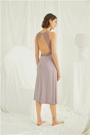 Monamise Kadın Vizon Göğüs ve Sırt Dekoteli Brode Dantelli Yırtmaçlı Gecelik 18442