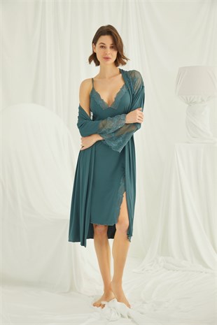 Monamise Kadın Yeşil Dekolteli Yırtmaçlı Brode Dantelli Sabahlık Gecelik Takım