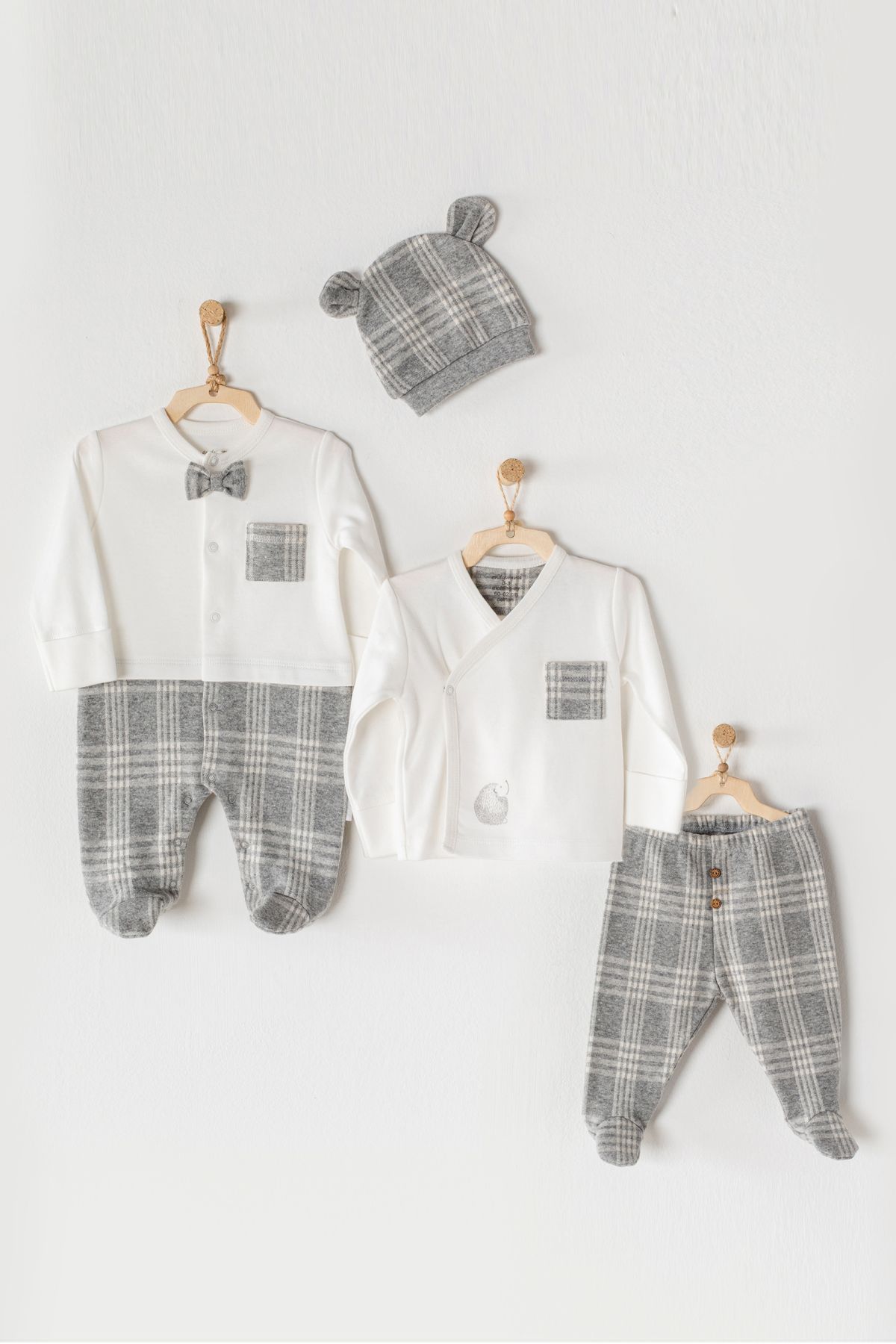 Andywawa AC23373 Bebek Hastane Çıkışı 4 Pcs Tül Kılıflı Set Newborn Little HedgehogErkek Bebek 5'li SetAndywawa