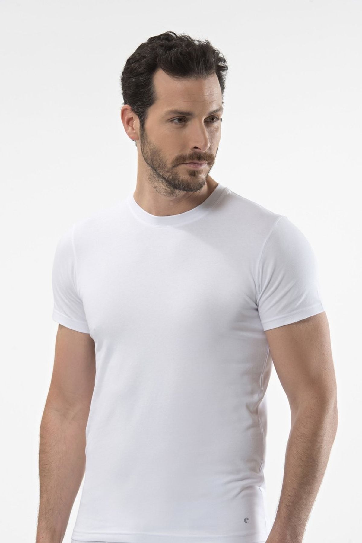 Cacharel 1307 Beyaz Erkek O Yaka Kısa Kollu T-ShirtT-ShirtCacharel