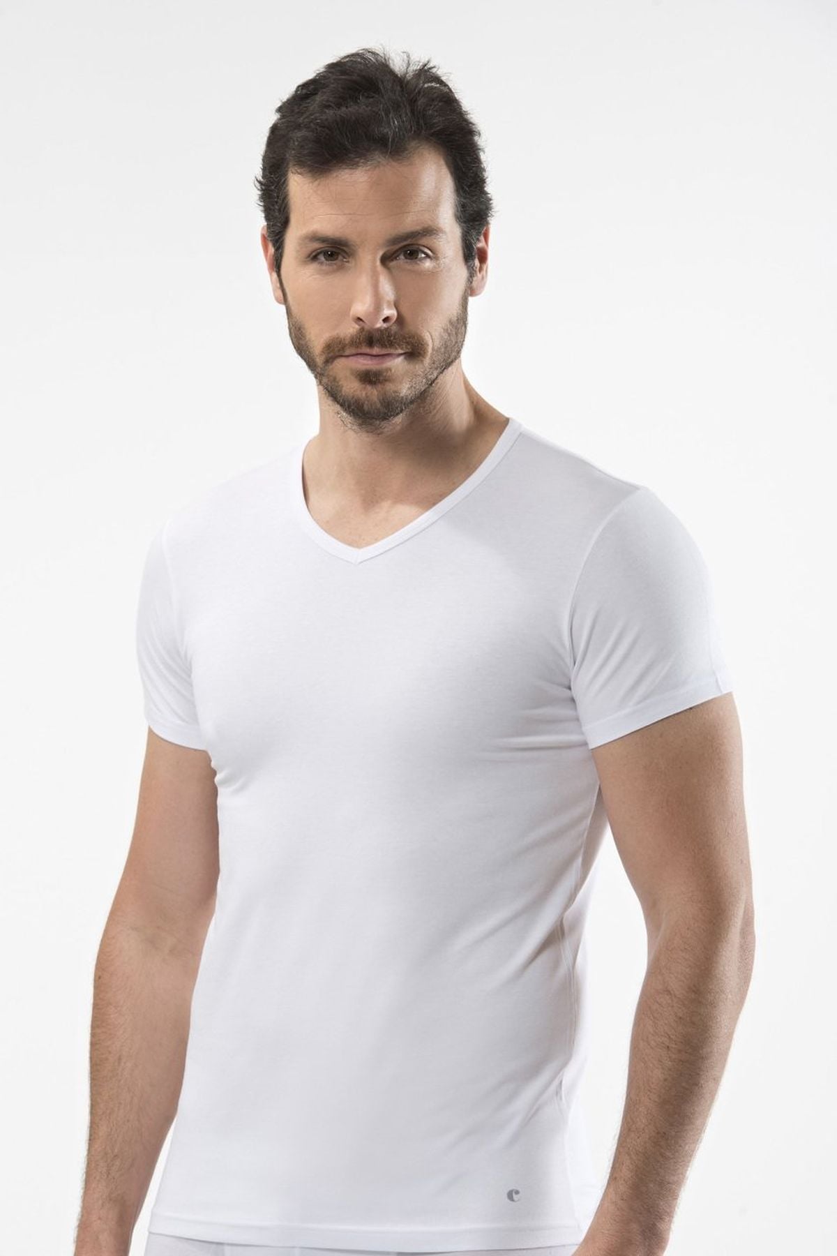 Cacharel 1402 Beyaz Erkek V Yaka T-ShirtT-ShirtCacharel