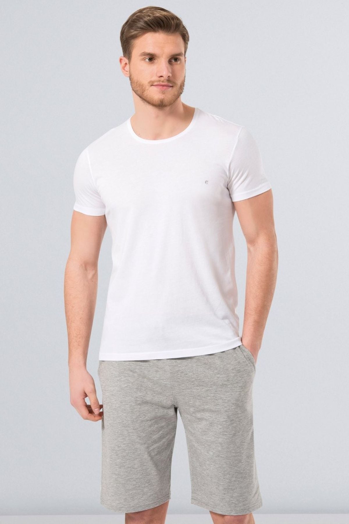 Cacharel 2169 Beyaz Erkek Modal O Yaka Slim Fit T-ShirtT-ShirtCacharel