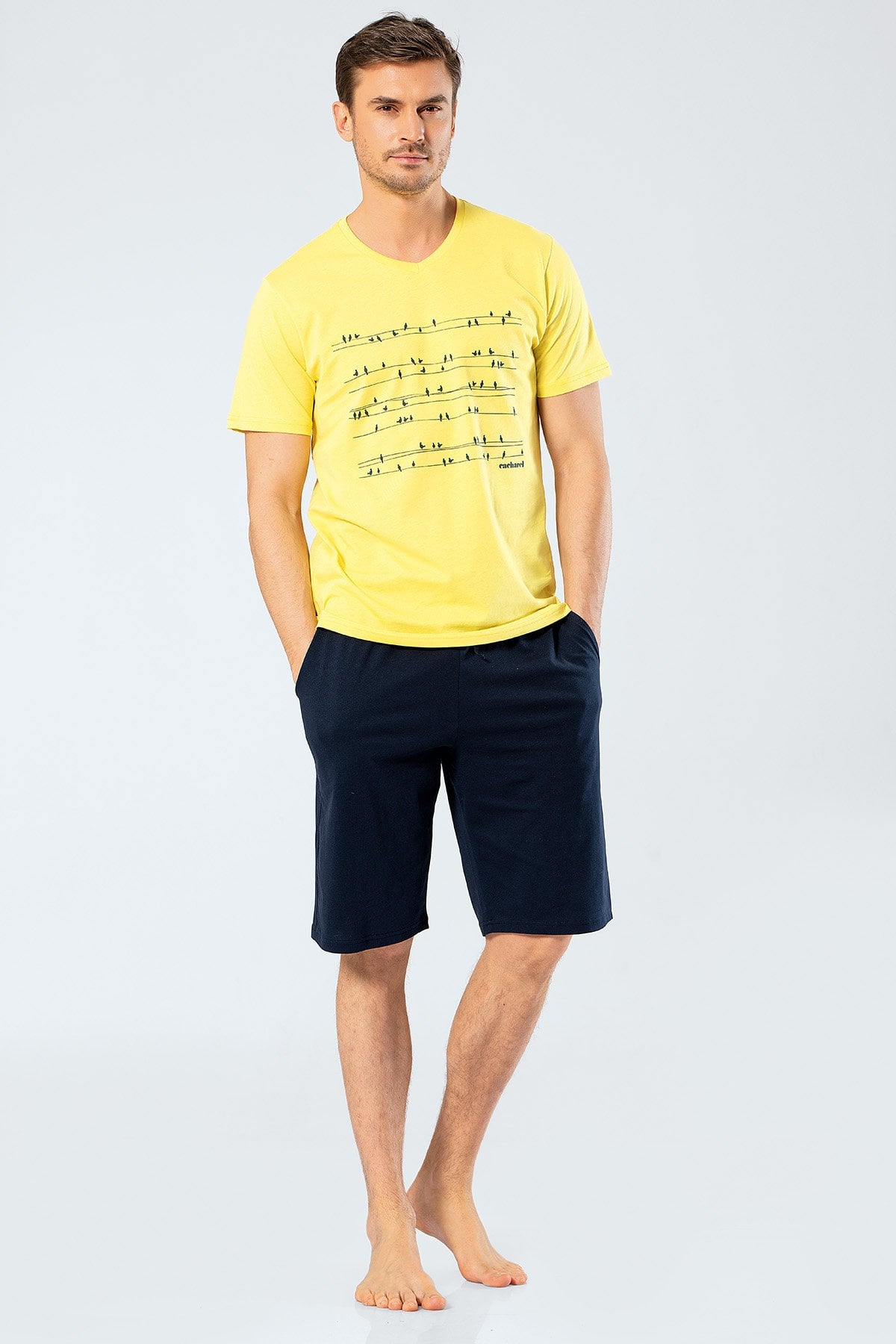 Cacharel 2204 Sarı Erkek Baskılı V Yaka Bermuda Şort Pijama TakımŞort TakımıCacharel