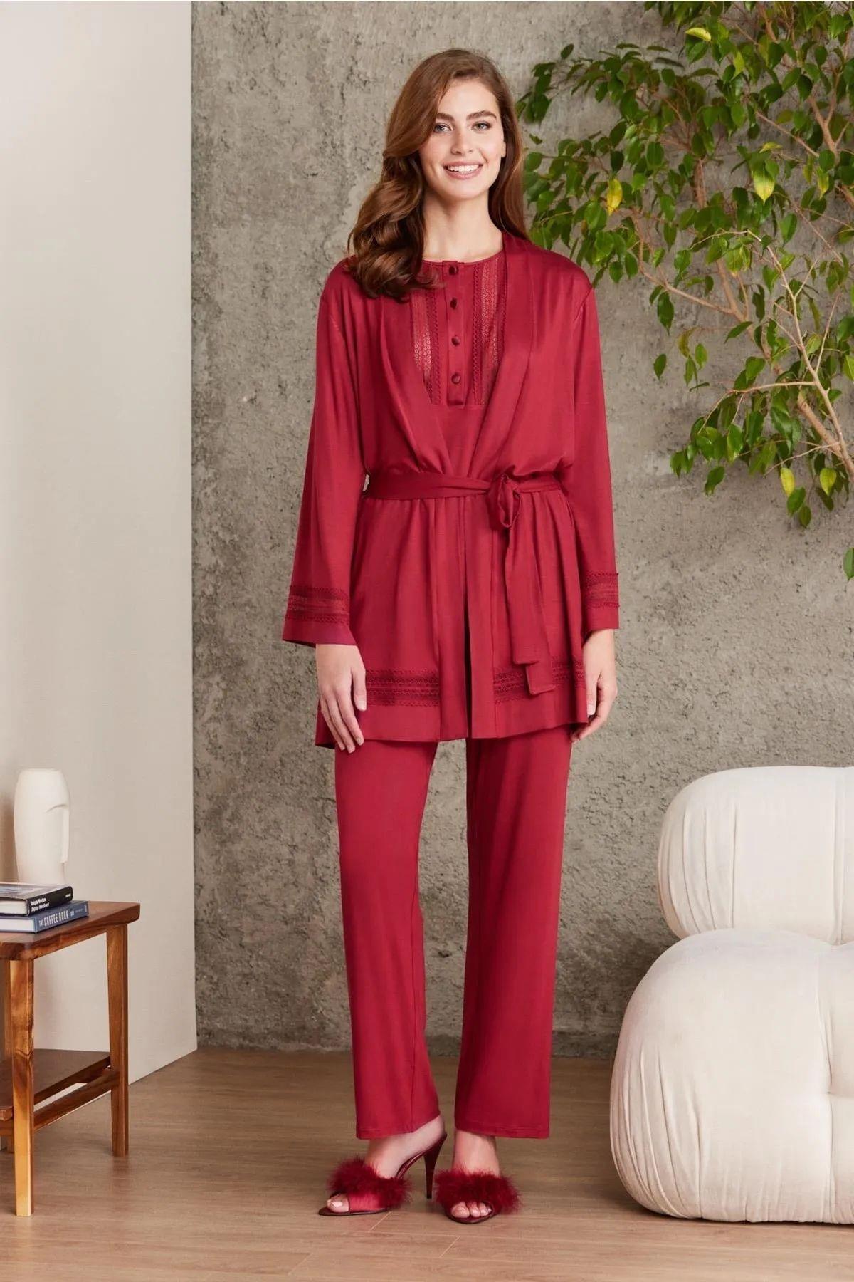 Pierre Cardin 2800 Kadın Bordo Dantelli Penye 3'lü Sabahlıklı Pijama TakımKadın Sabahlıklı Pijama TakımıPierre Cardin
