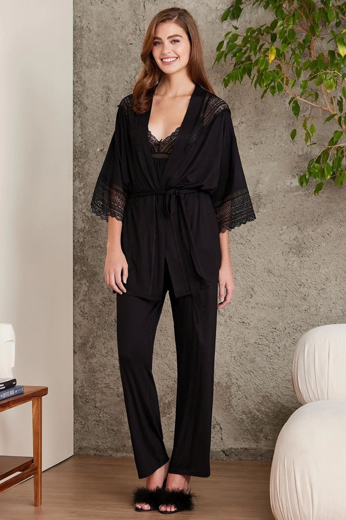 Pierre Cardin 2820 Siyah Dantelli Penye 3'lü Kadın Şortlu Pijama Takımı |  Burdagel.com