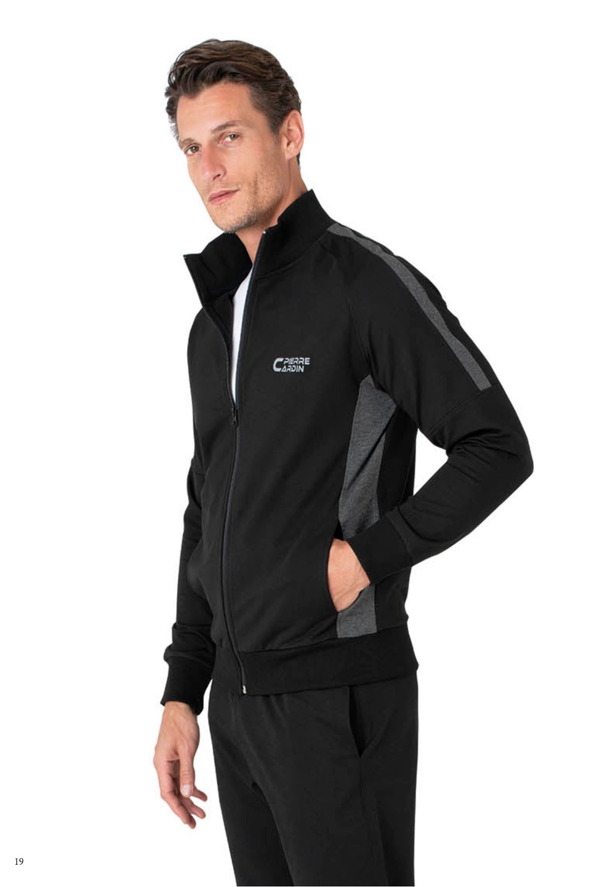 Pierre Cardin 7135 Erkek Siyah Uzun Kollu Dik Yaka Fermuarlı Eşofman TakımıEşofman TakımıPierre Cardin