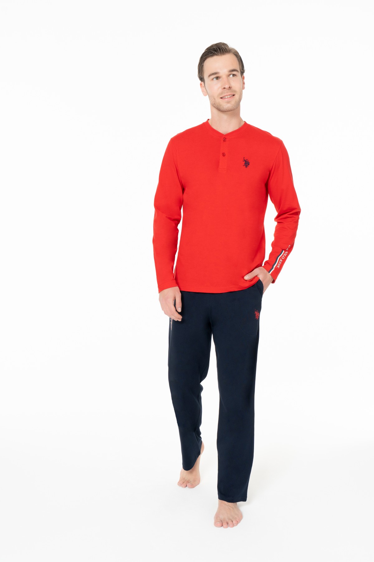 U.S. Polo Assn. 18959 Erkek Kırmızı Yuvarlak Yaka Patlı Uzun Kollu Pijama TakımıPijama TakımıU.S. Polo Assn.
