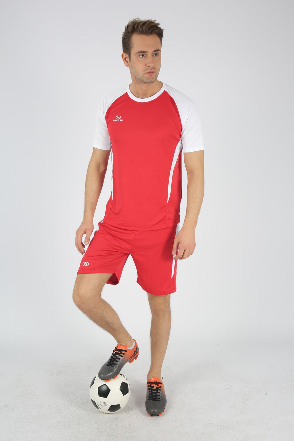 TAYLOR FUTBOL FORMA ŞORT