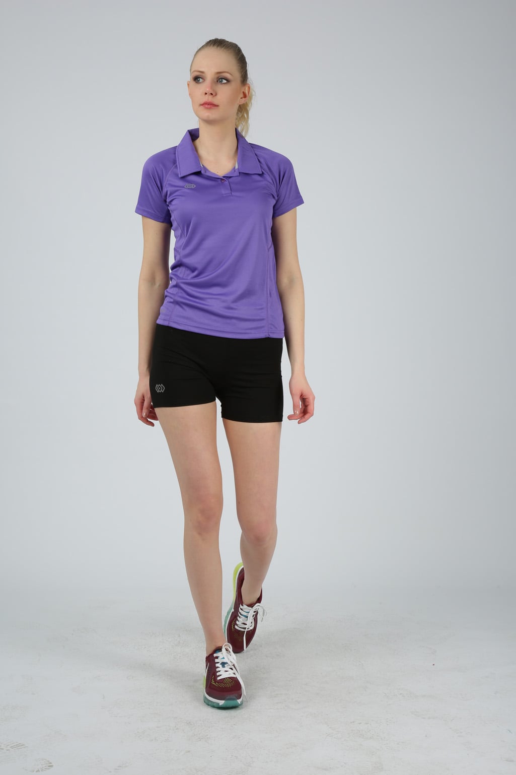 MARİA  BAYAN POLO YAKA T SHIRT