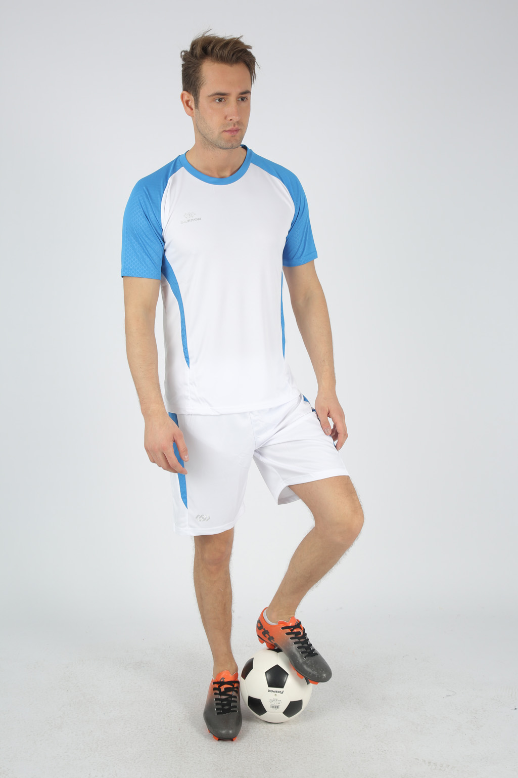 TAYLOR FUTBOL FORMA ŞORT