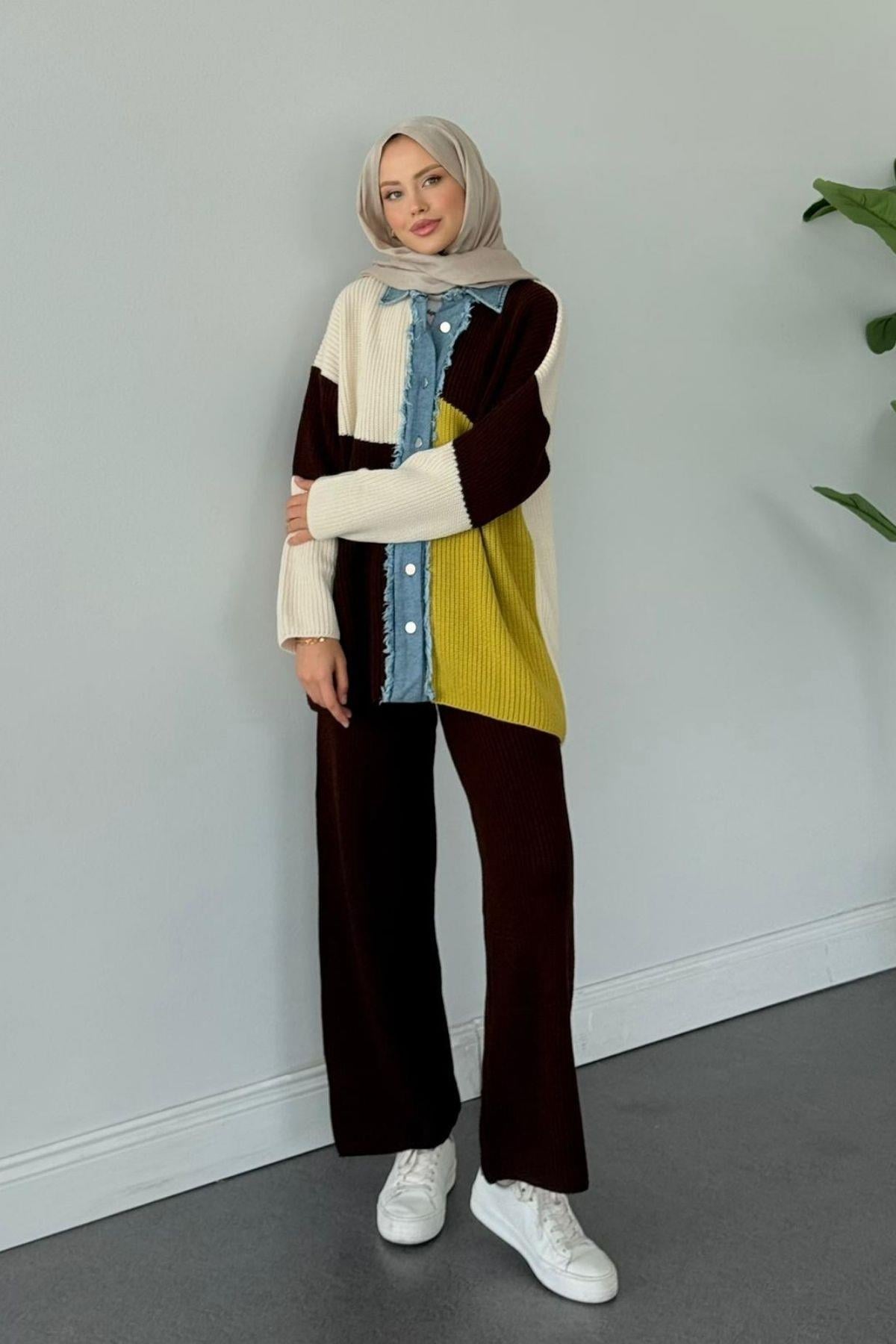  NEW Düğmeli Triko Takım Acıkahve, Fiyatları  NEW Düğmeli Triko Takım Acı kahve- Haza Moda