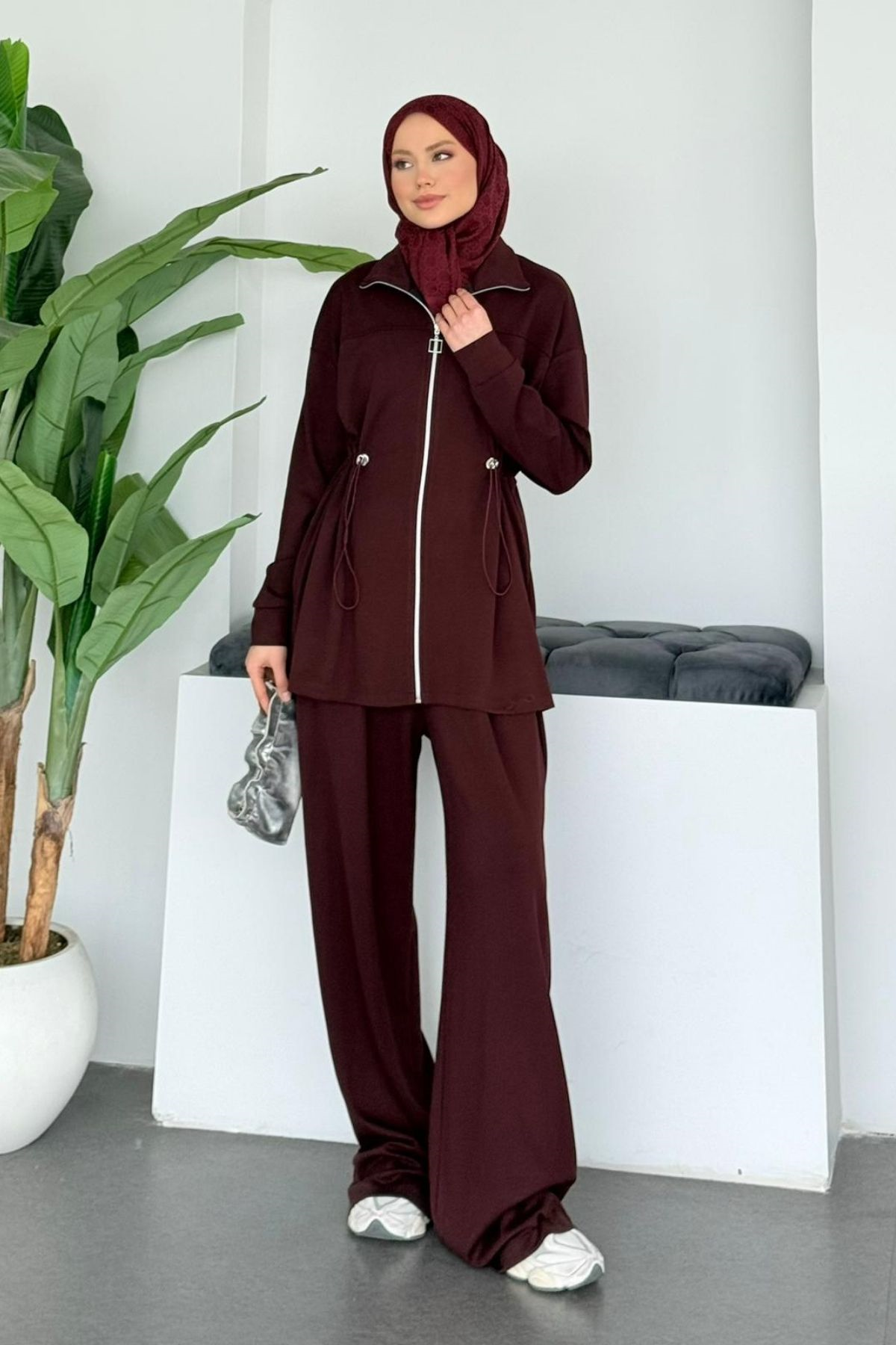 AJDA Beli Lastikli Takım Bordo, Fiyatları 
