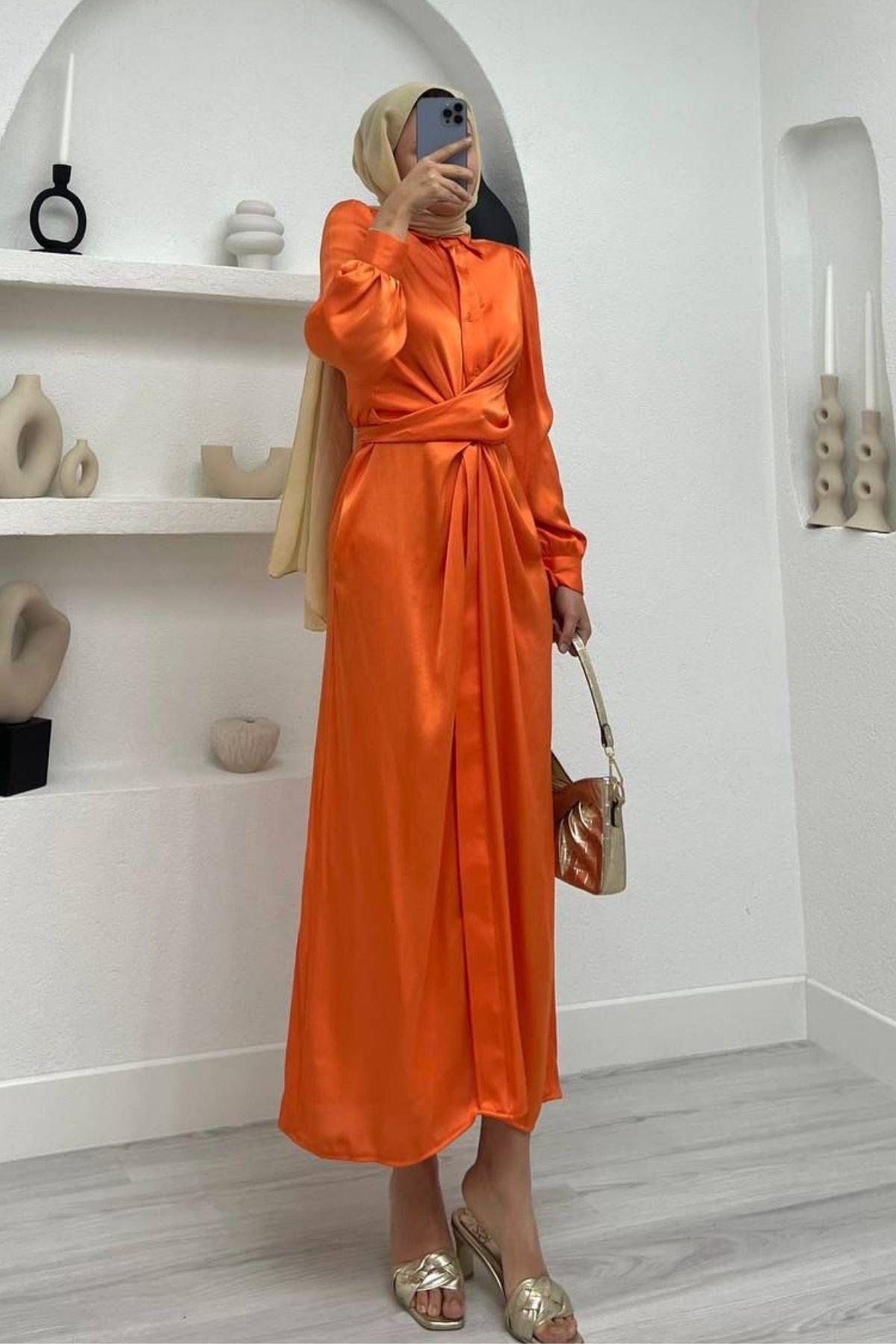 عاليه فستان برتقالي