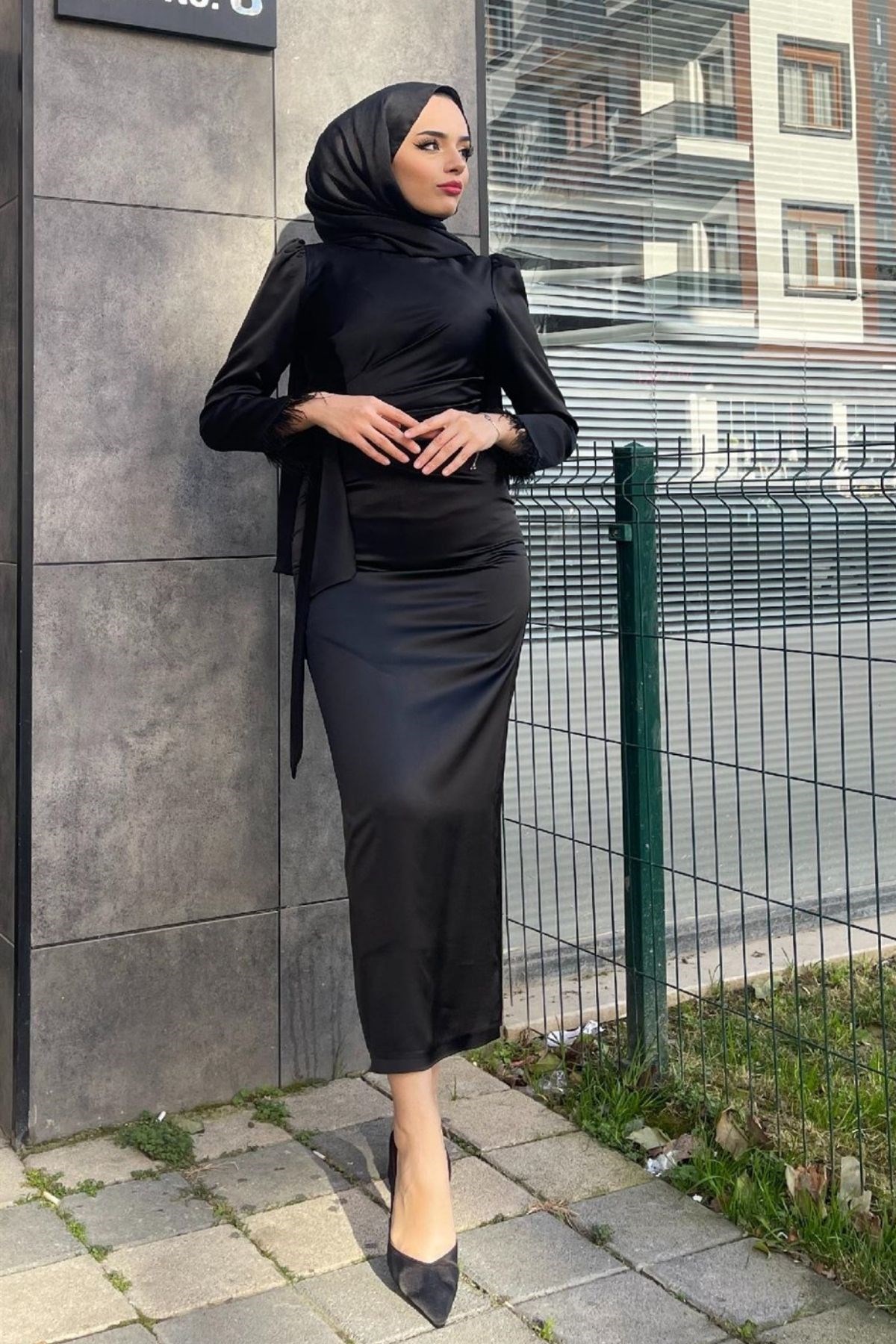 Bella Tüylü Abiye SİYAH, Fiyatları Bella Tüylü Abiye SİYAH – Haza Moda | Tesettür Giyim