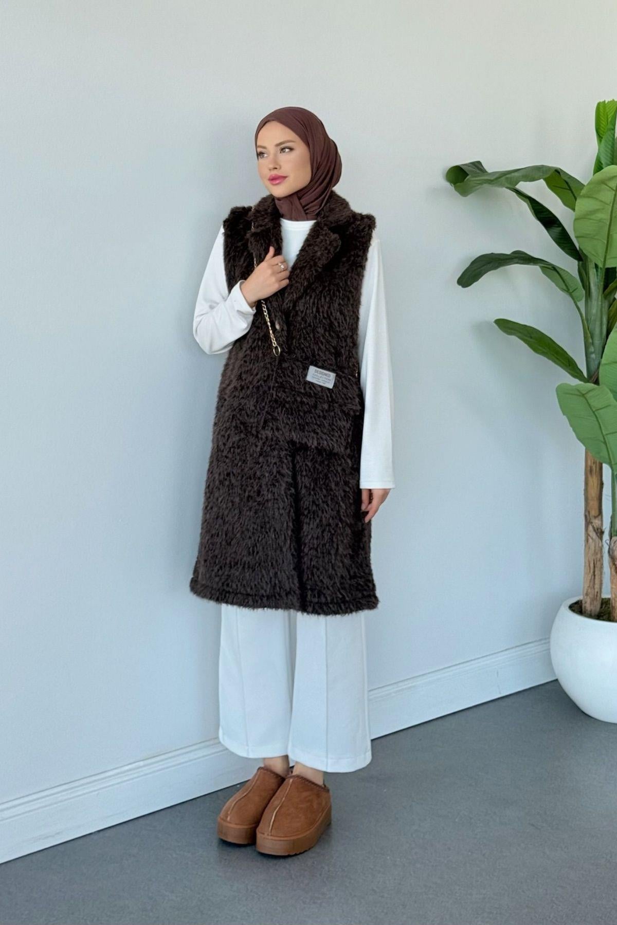 Çantalı Kürklü Yelek Acıkahve, Fiyatları Çantalı Kürklü Yelek Acıkahve- Haza Moda 
