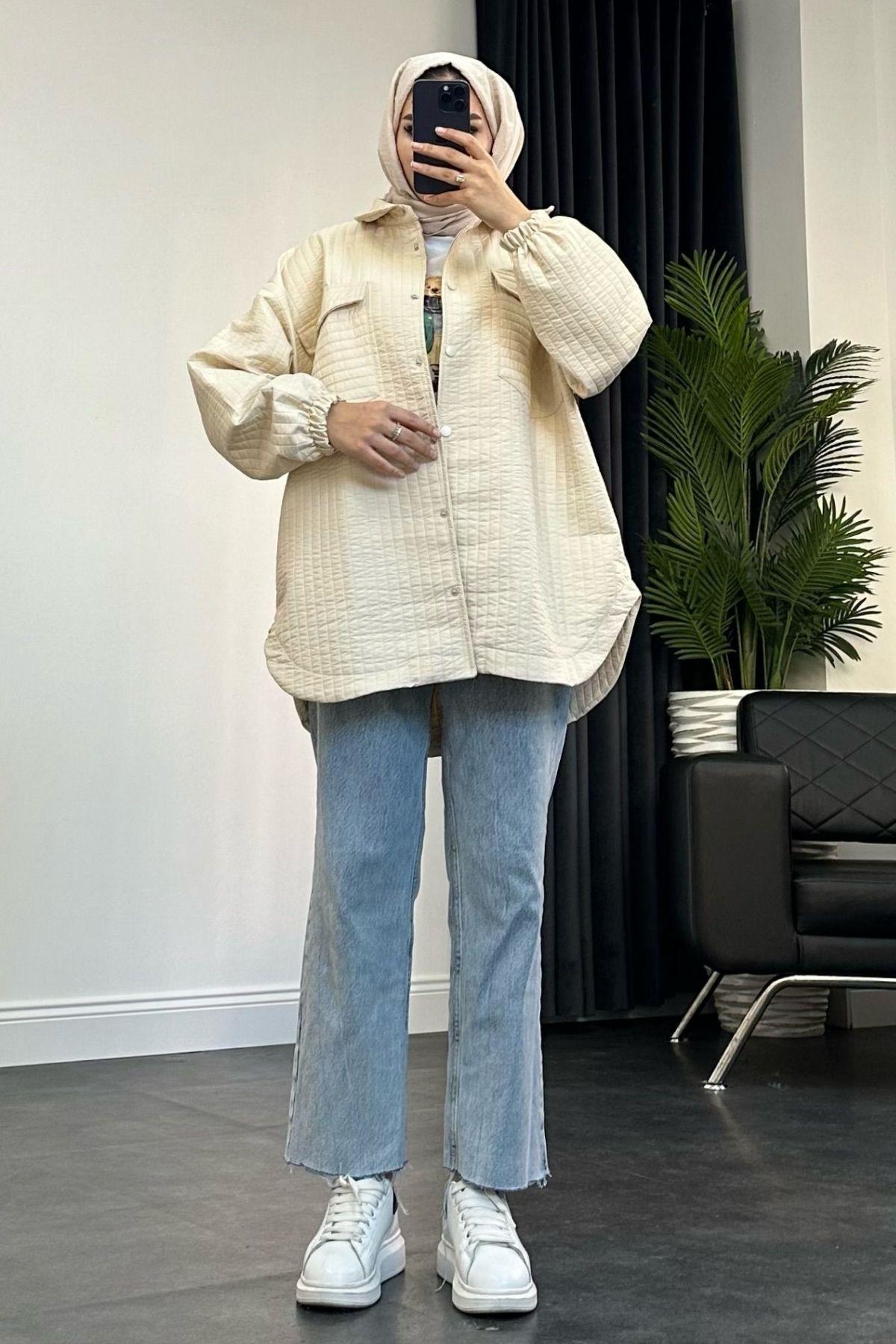 سترة باب الجيب باللون البيج