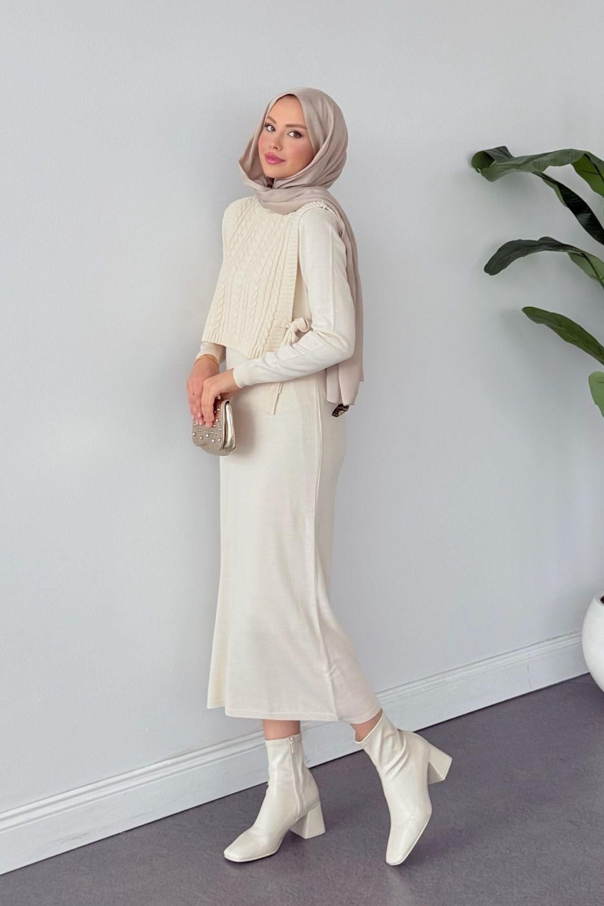 Gülben Crop Detaylı Elbise Ekru, Fiyatları Gülben Crop Detaylı Elbise Ekru- Haza Moda