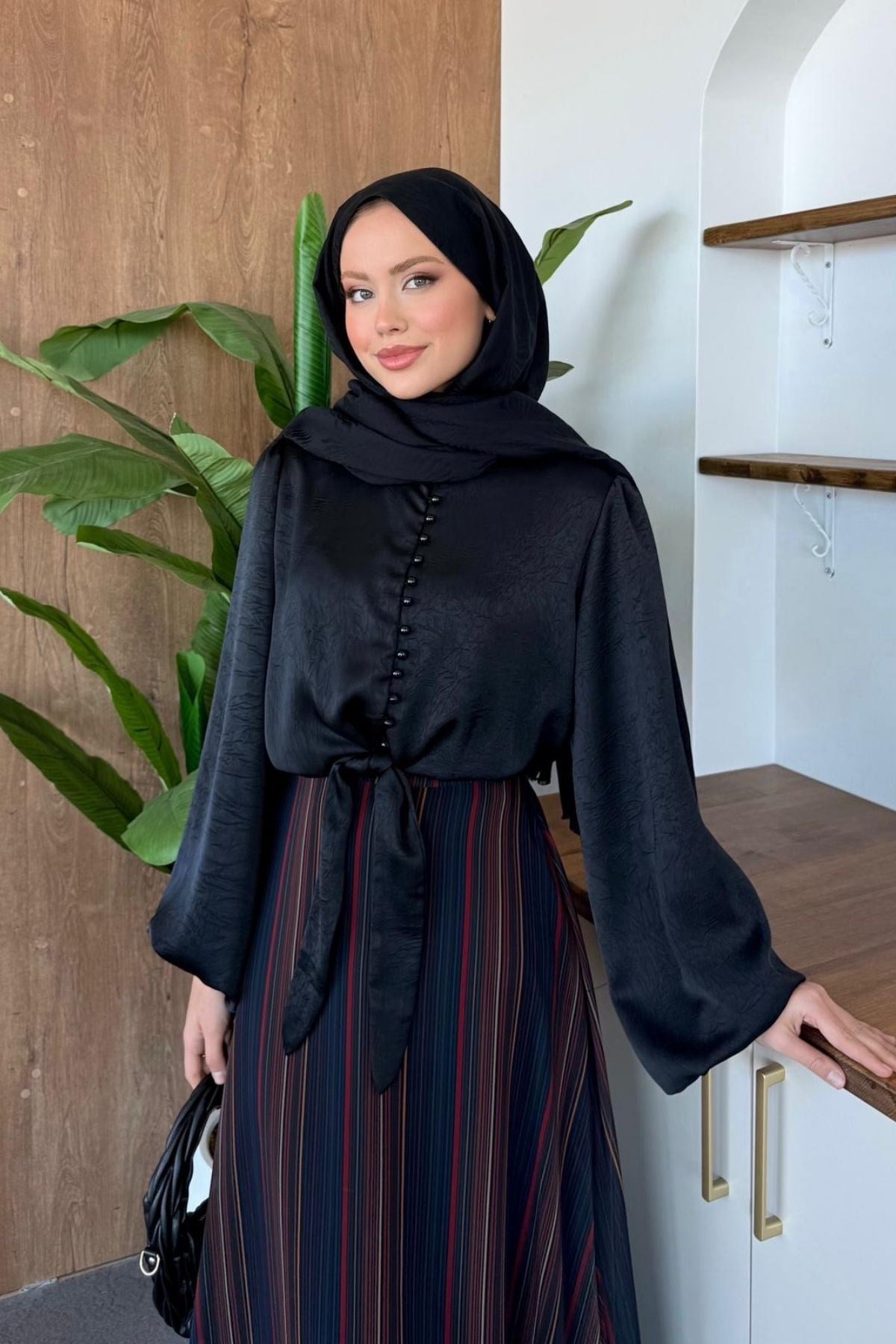 İncili Saten Gömlek Siyah, Fiyatları 
