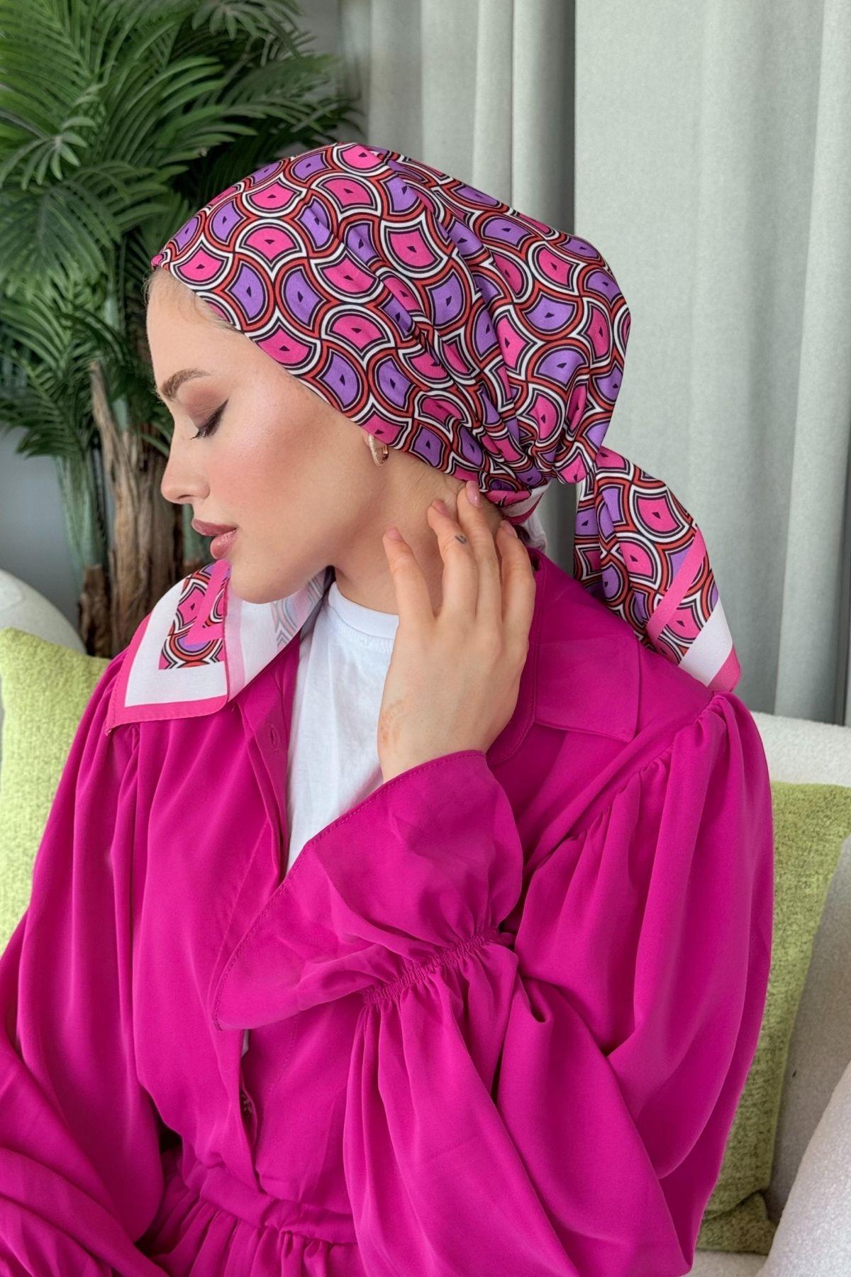 Karel Desenli Eşarp Fuşya, Fiyatları Karel Desenli Eşarp Fuşya- Haza Moda 