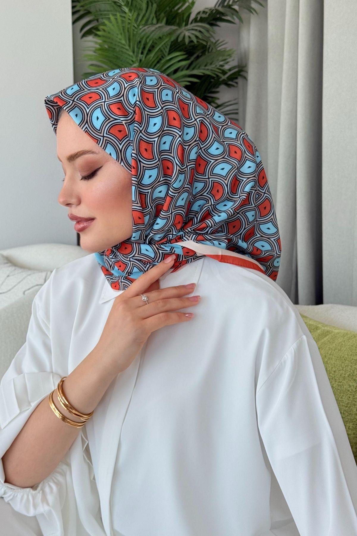 Karel Desenli Eşarp Mavi, Fiyatları Karel Desenli Eşarp Mavi- Haza Moda 
