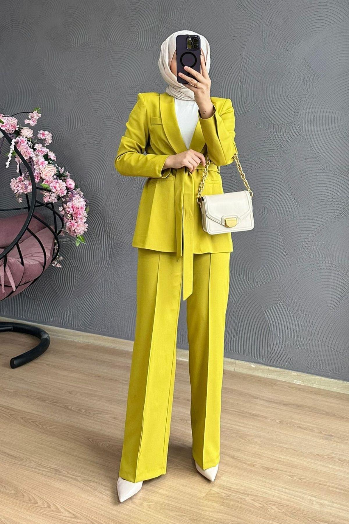Kemerli Palazzo Takım Yağyeşili, Fiyatları Kemerli Palazzo Takım Yağyeşili – Haza Moda | Tesettür Giyim
