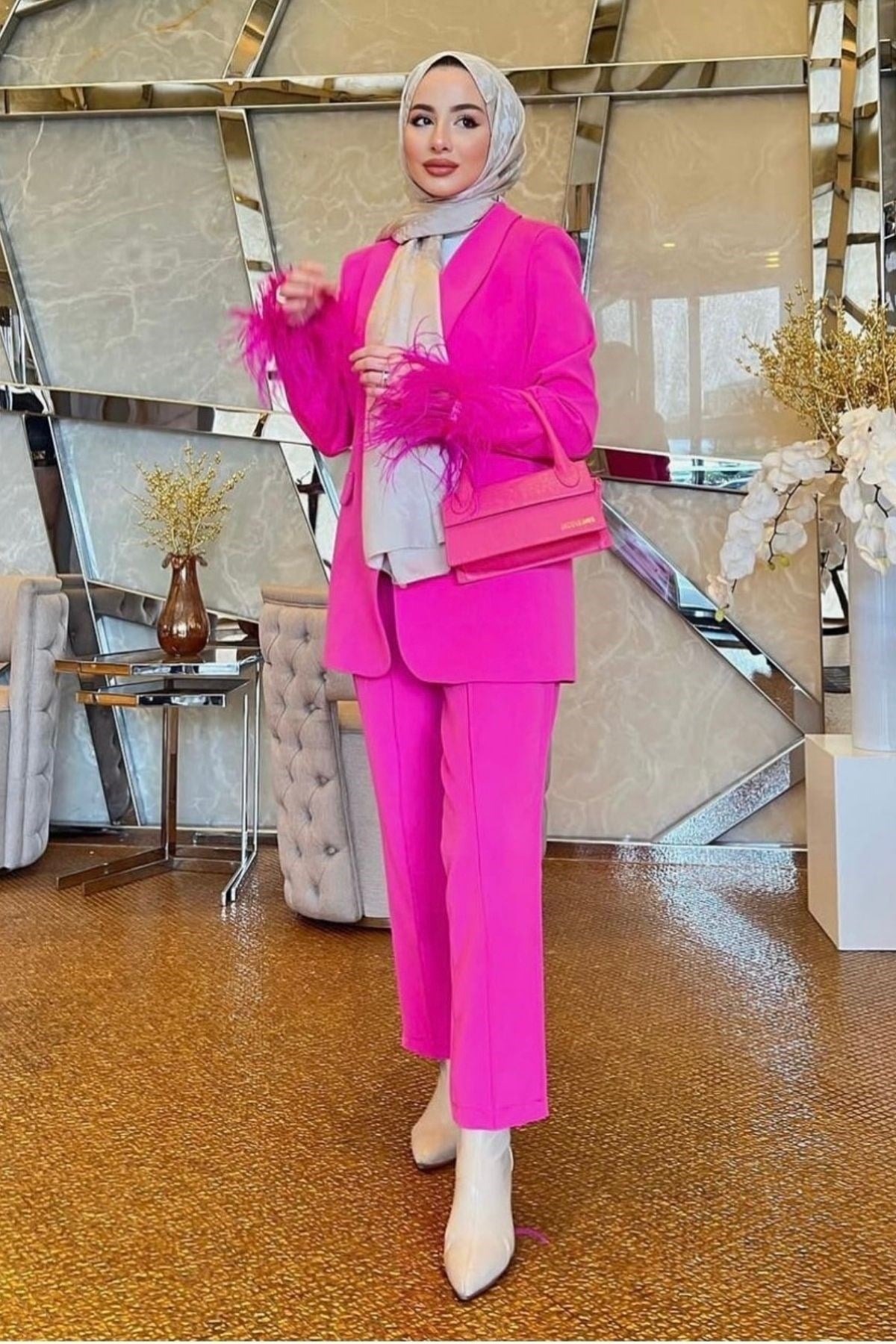 Kolları Tüylü Ceketli Pantolonlu Takım FUŞYA, Fiyatları Kolları Tüylü Ceketli Pantolonlu Takım FUŞYA– Haza Moda | Tesettür Giyim