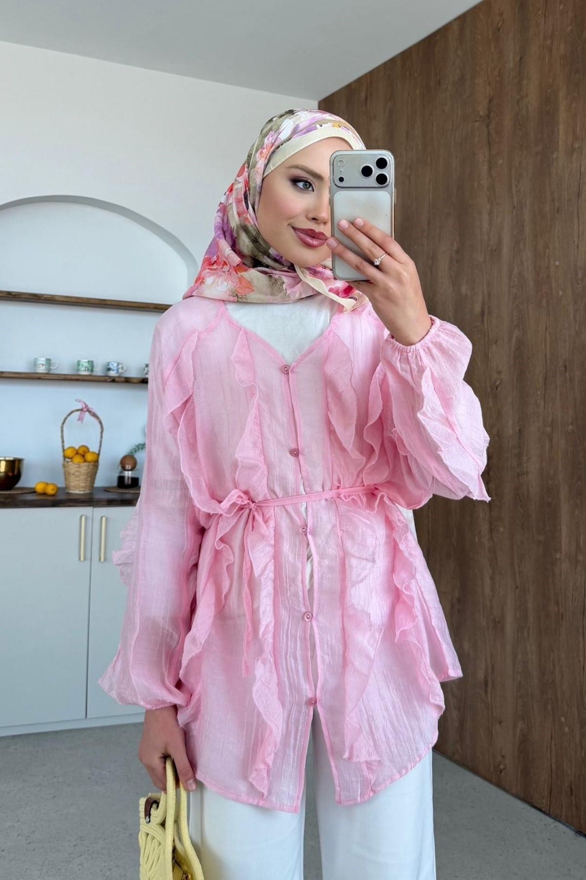 Momo Fırfırlı Tasarım Bluz Pembe , Fiyatları Momo Fırfırlı Tasarım Bluz Pembe | Haza Moda