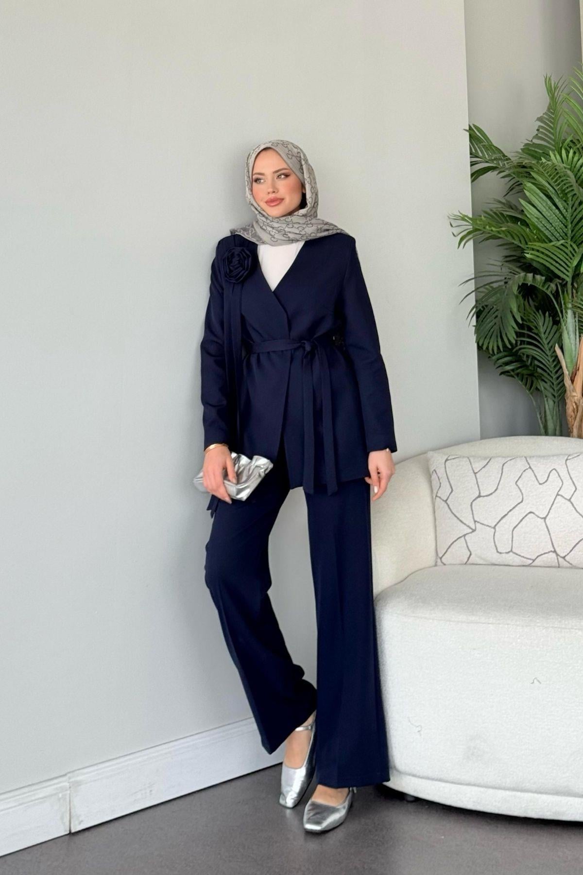 Nudes Güllü Takım Lacivert, Fiyatları Nudes Güllü Takım Lacivert - Haza Moda 