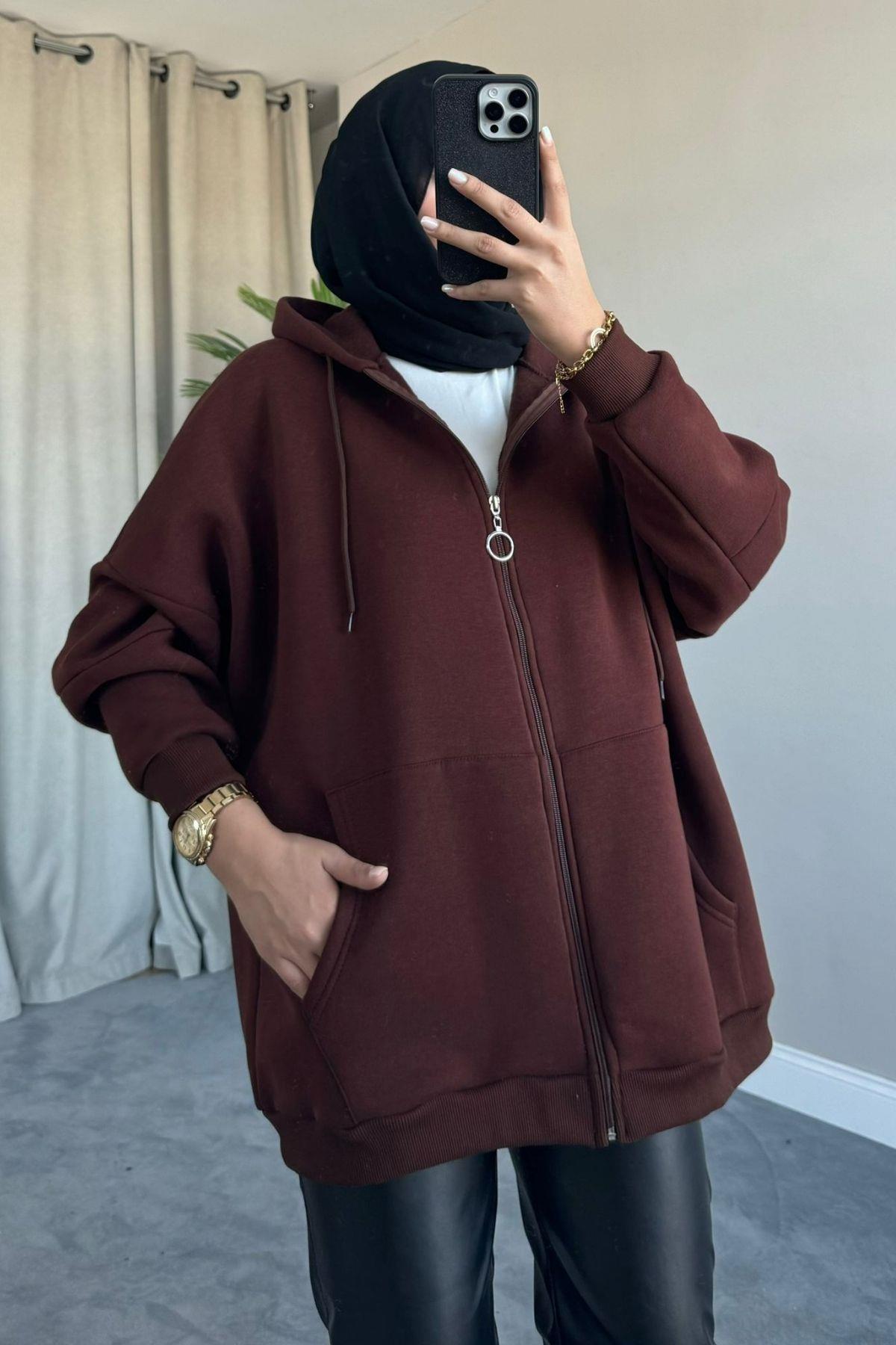 العرق البني الكبير الحجم