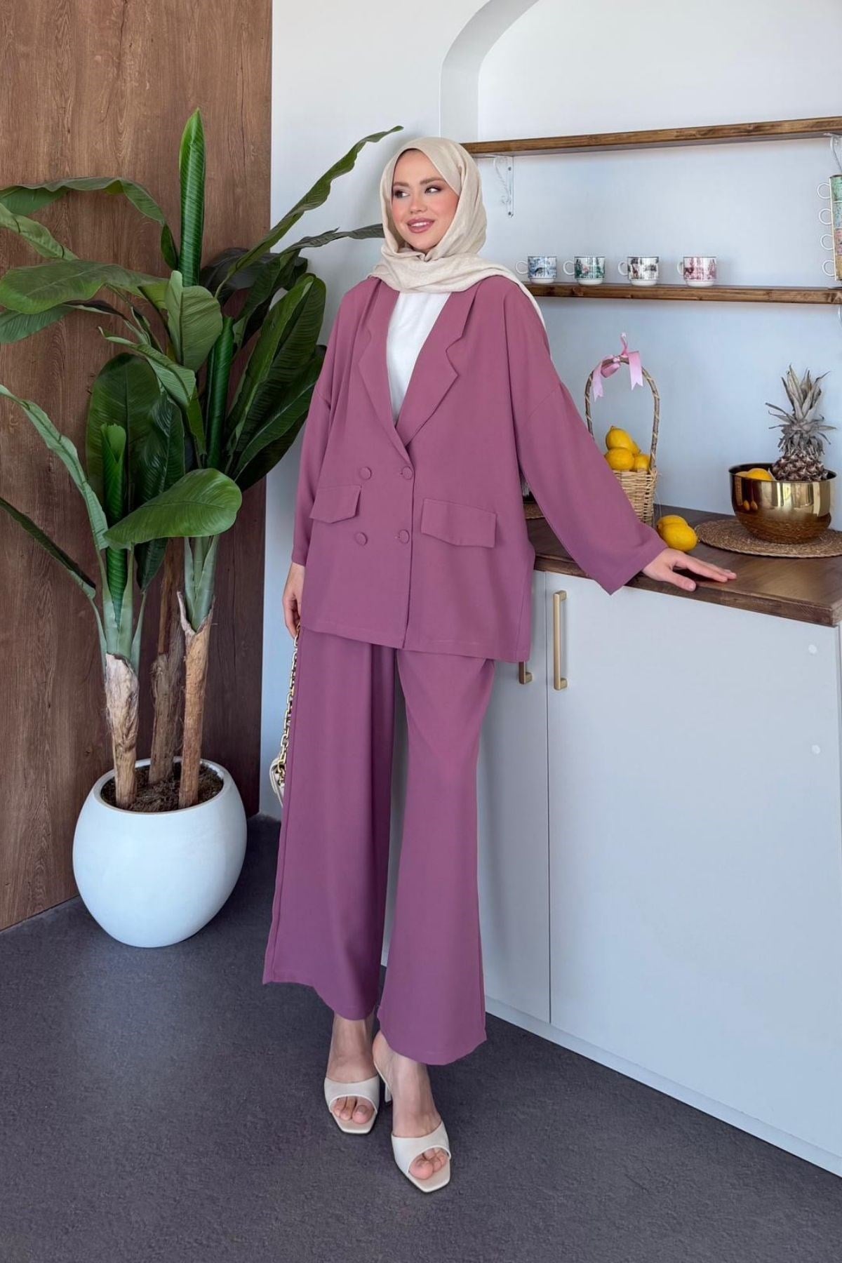Stil Ceketli Takım Gül Kurusu, Fiyatları Stil Ceketli Takım Gül kurusu | Haza Moda
