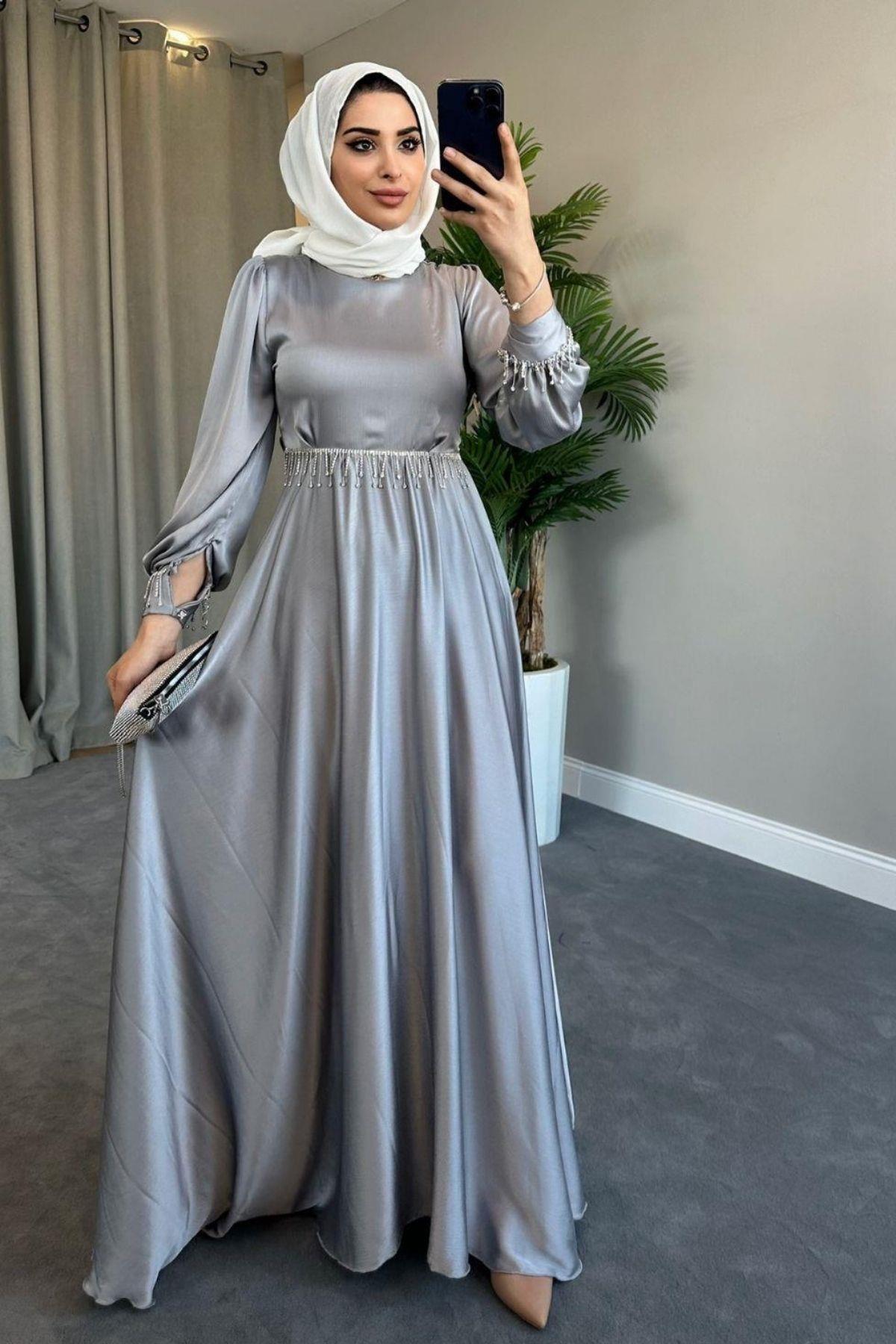 فستان سهرة يامور رمادي