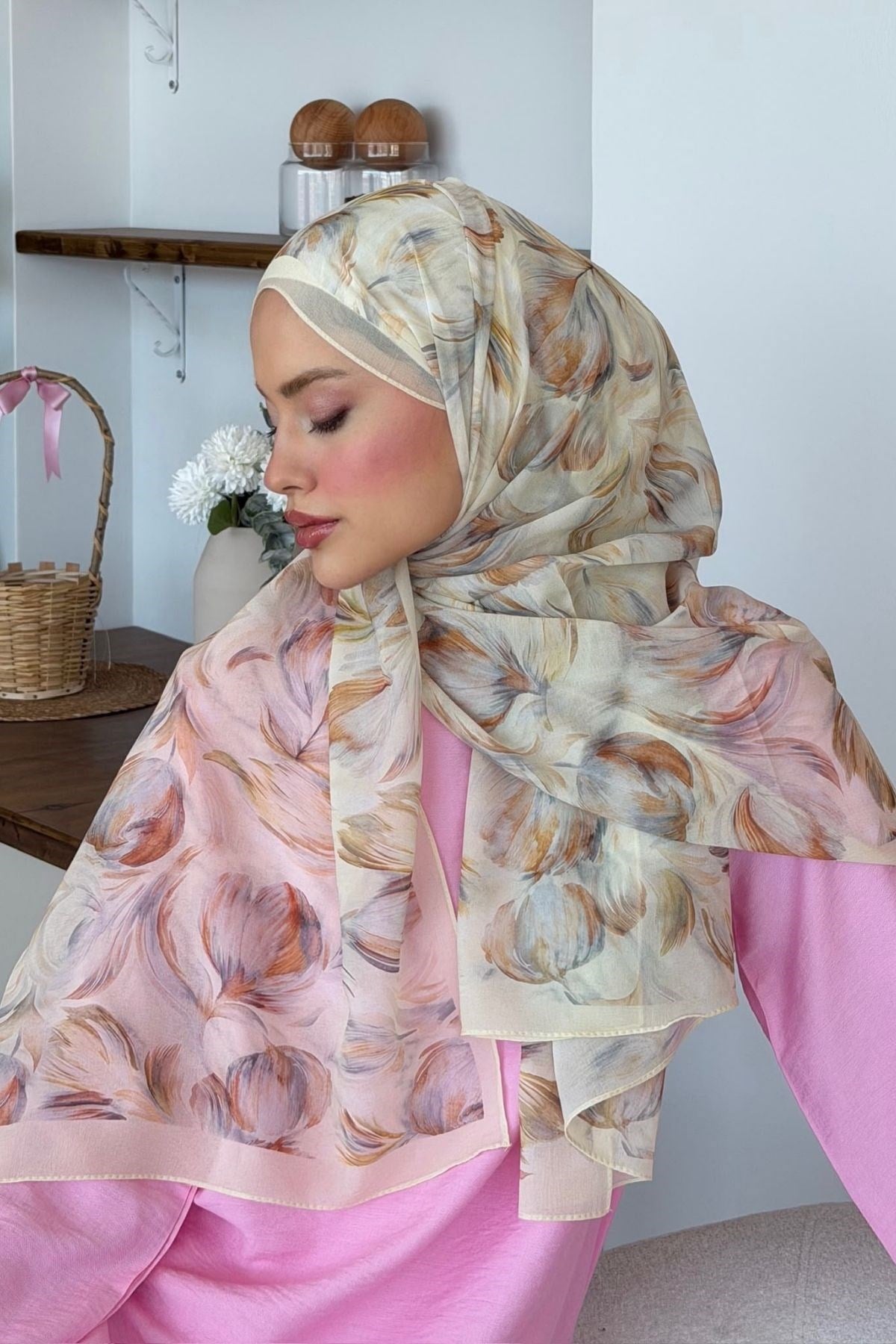 Zambak İpek Desenli Şal Bej, Fiyatları Zambak İpek Desenli Şal Bej| Haza Moda