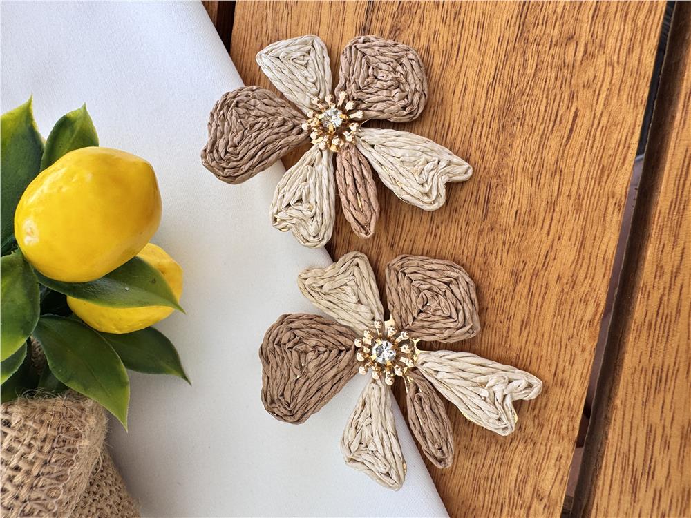 Bej HAsır Jüt İp İşlemeli Çiçek Küpe