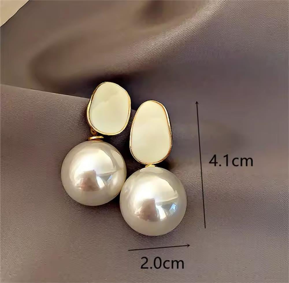 Beyaz İncili Küpe