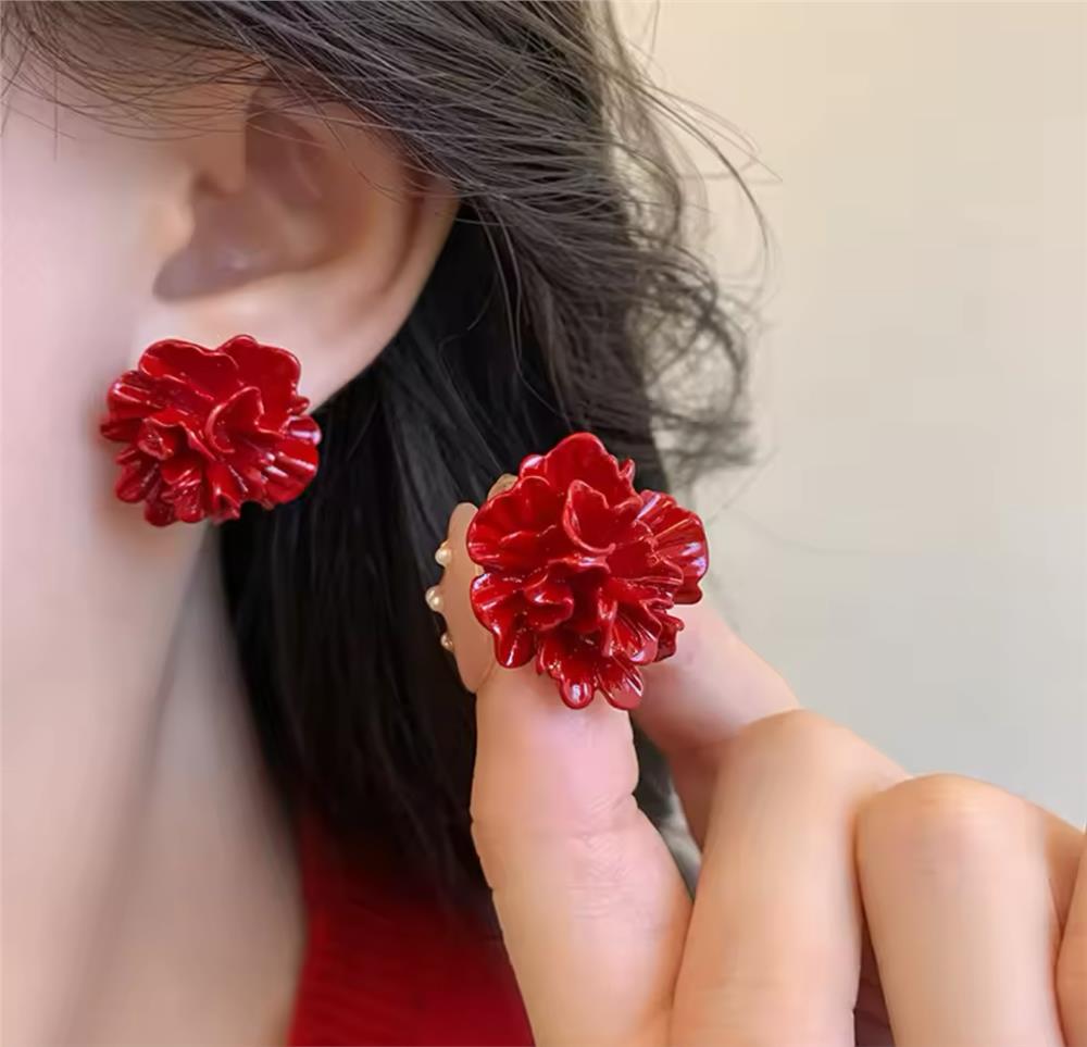 Bordo Çiçek Küpe