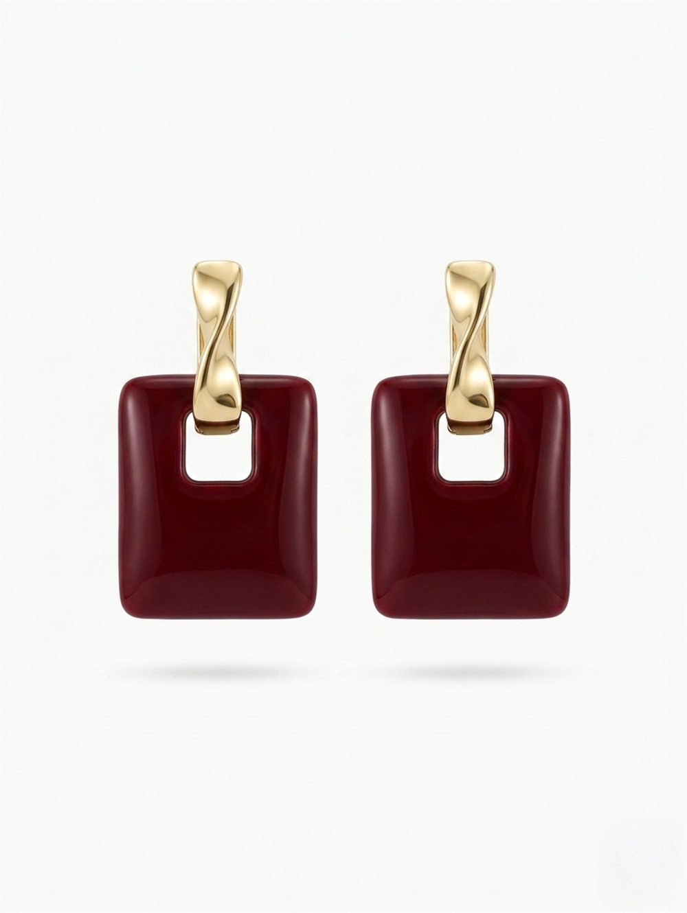 Bordo Kare Formlu Burgu Klipsli Modern Küpe