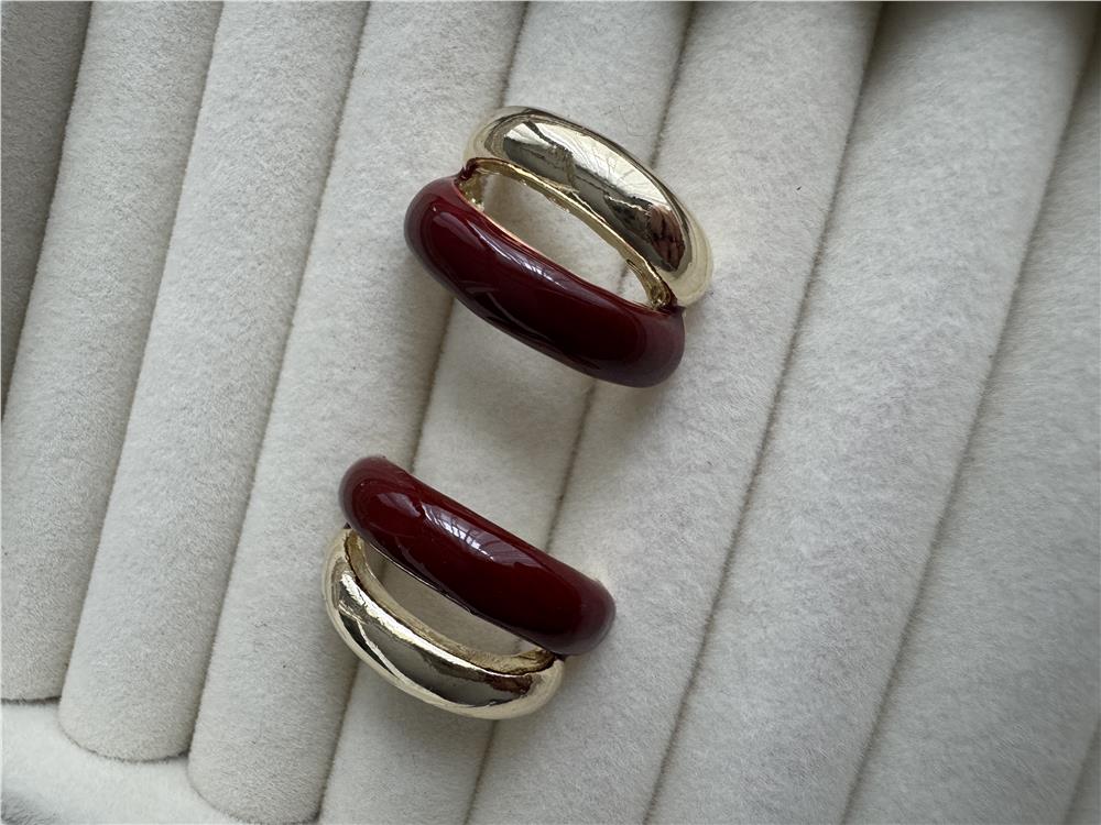 Bordo Mineli ve Gold Renk İkili Halka Küpe