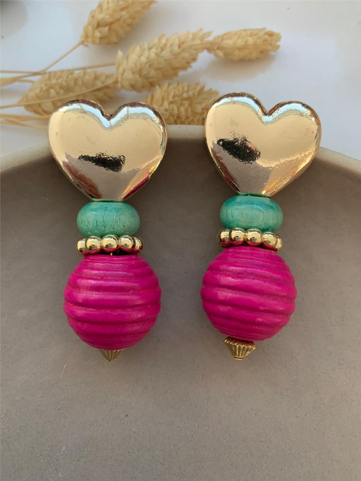 Fuşya Mint Yeşil Boncuklu Gold Kalp Tasarım Küpe