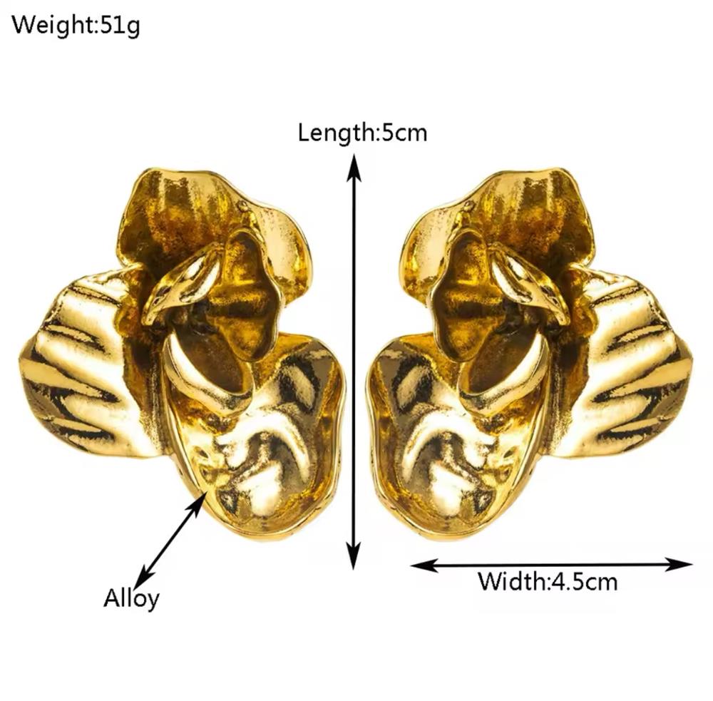 Gold Büyük Çiçek Küpe