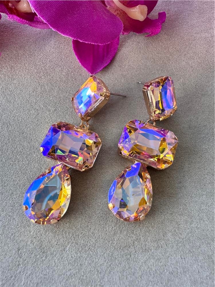Gold Janjanlı Geometrik Küpe