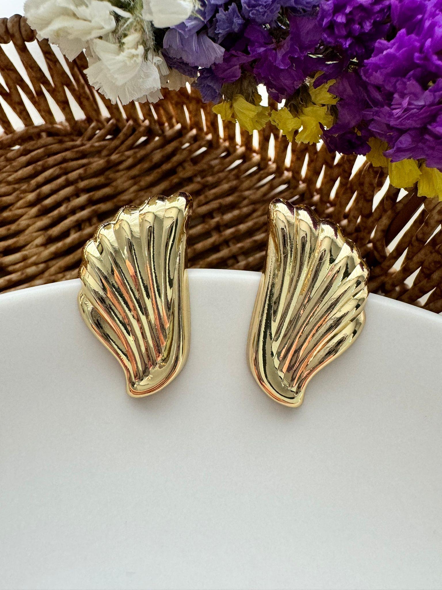 Gold Kanat Küpe