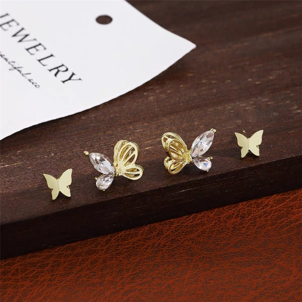 Gold Rengi Taşlı Mini Kelebek Küpe Seti