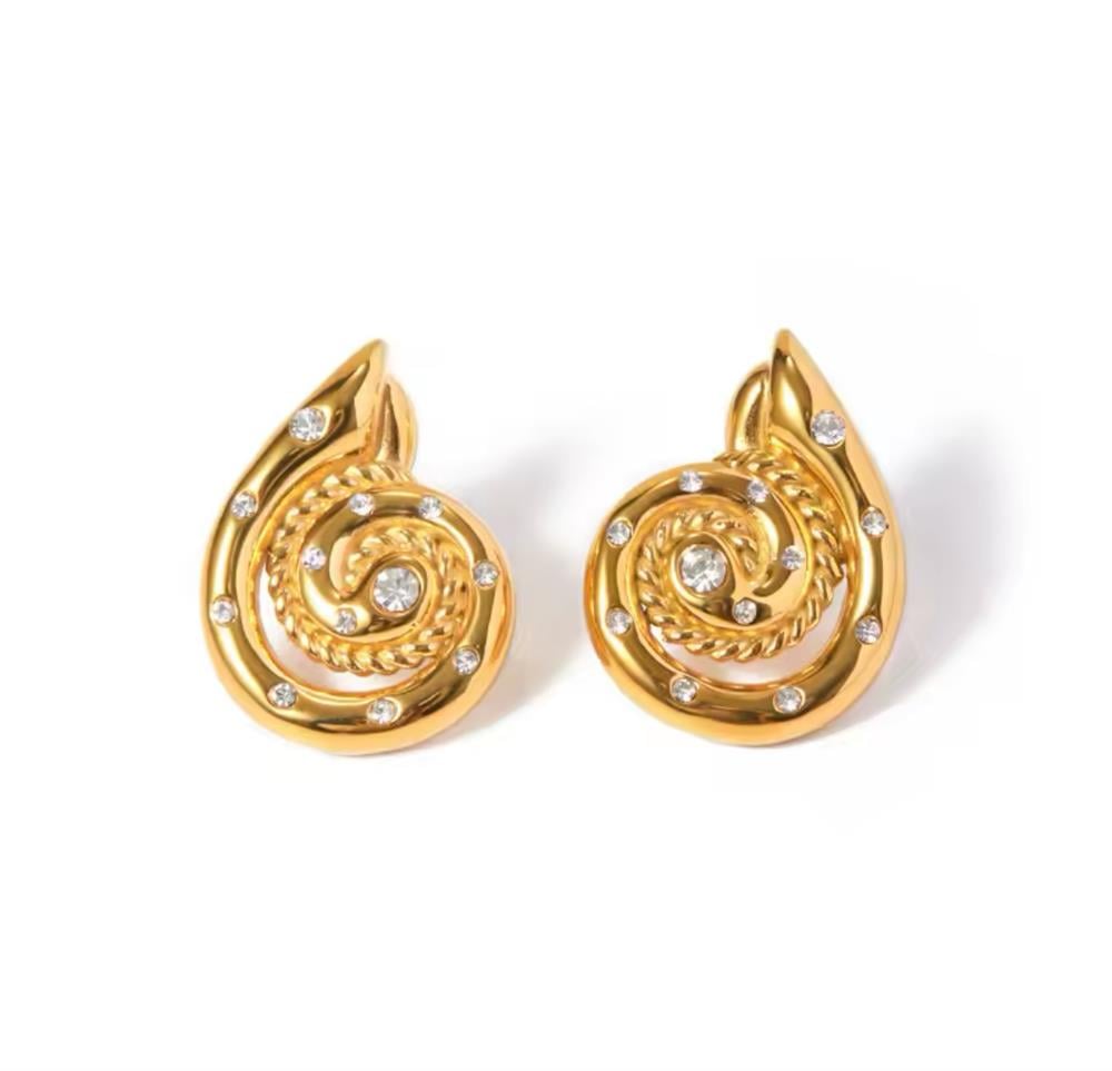 Gold Taşlı Çelik Deniz Kabuğu Küpe
