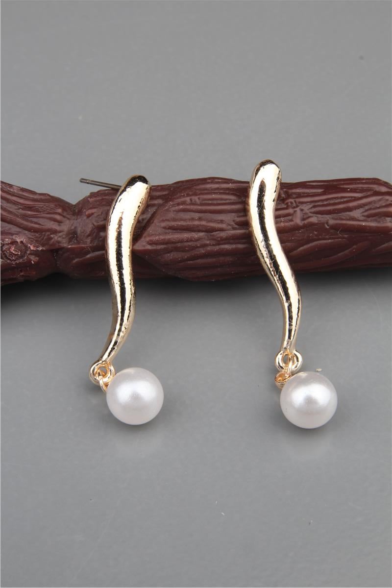 İncili Kıvrımlı Küpe