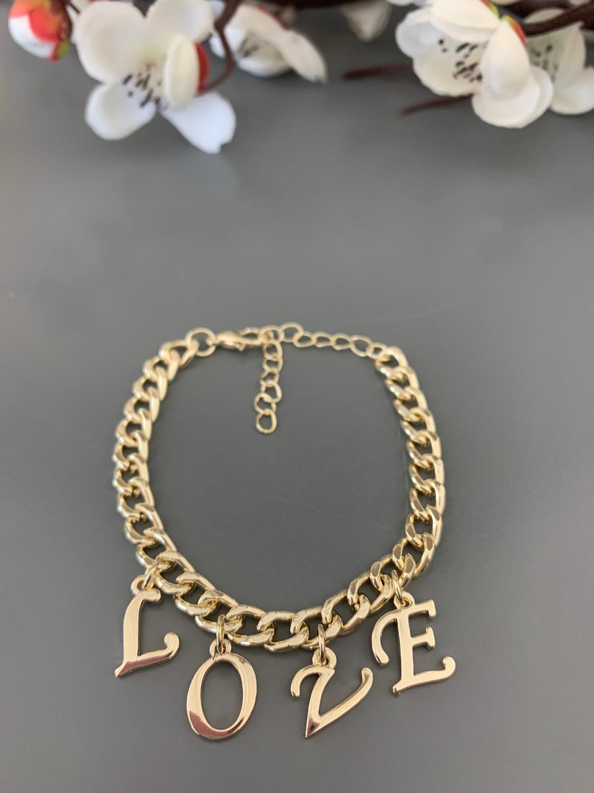Love Charm Harf Bileklik
