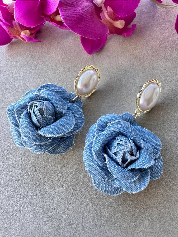 Mavi Kot İncili Çiçek Küpe