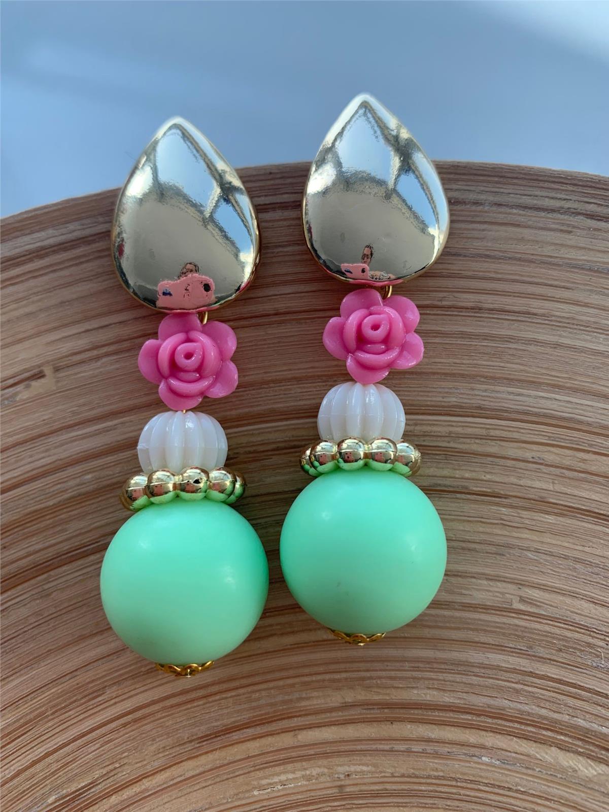 Mint Yeşil Pembe Çiçekli Tasarım Küpe